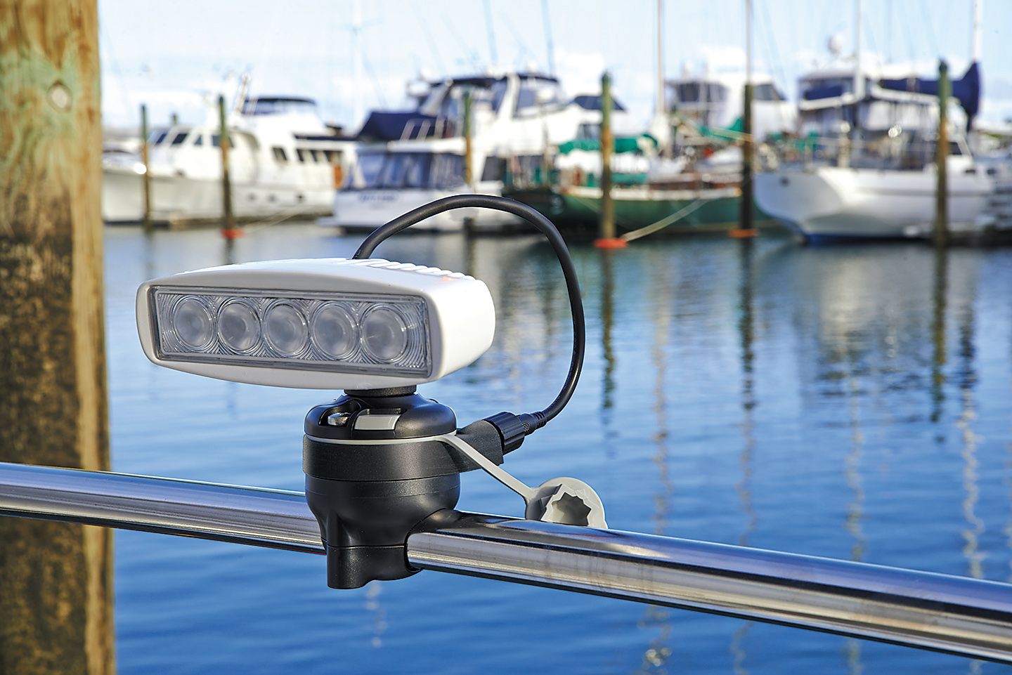 Railblaza Starport USB-vel