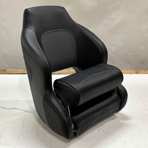 Nagyméretű csónakülés magasságállítással